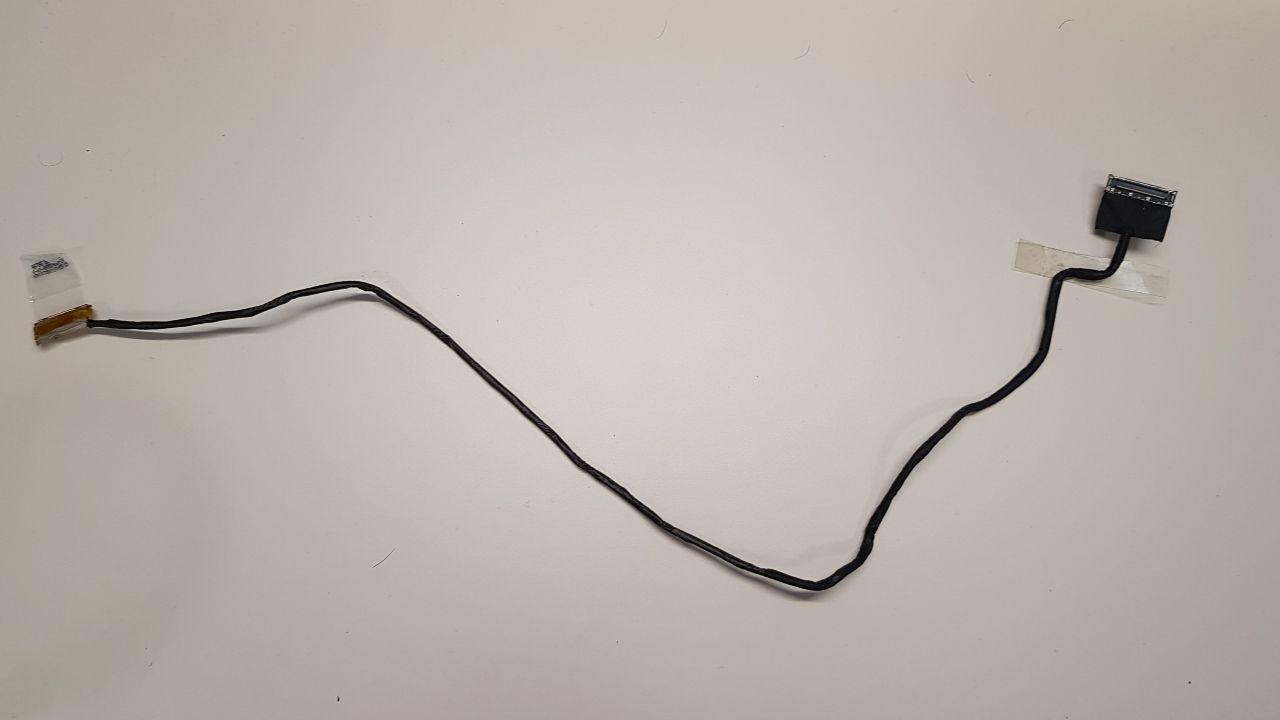 A picture of the old LCD cable, which looks slightly crooked